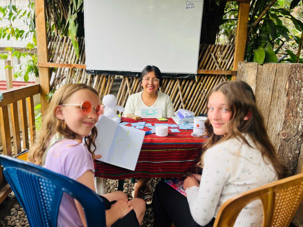 childen in spanish school in san pedro la laguna semilla spanish school
